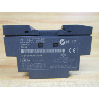 Siemens 6EDI 052-1MD00-0BA5 Universal Logic Module LOGO! 1224RC - Used