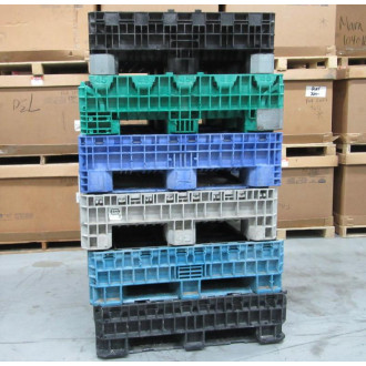 Buckhorn 45" x 48" x 34" Collapsible Plastic Pallet Box (Pack of 17) - Used
