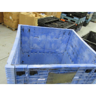 Buckhorn 45" x 48" x 34" Collapsible Plastic Pallet Box (Pack of 17) - Used