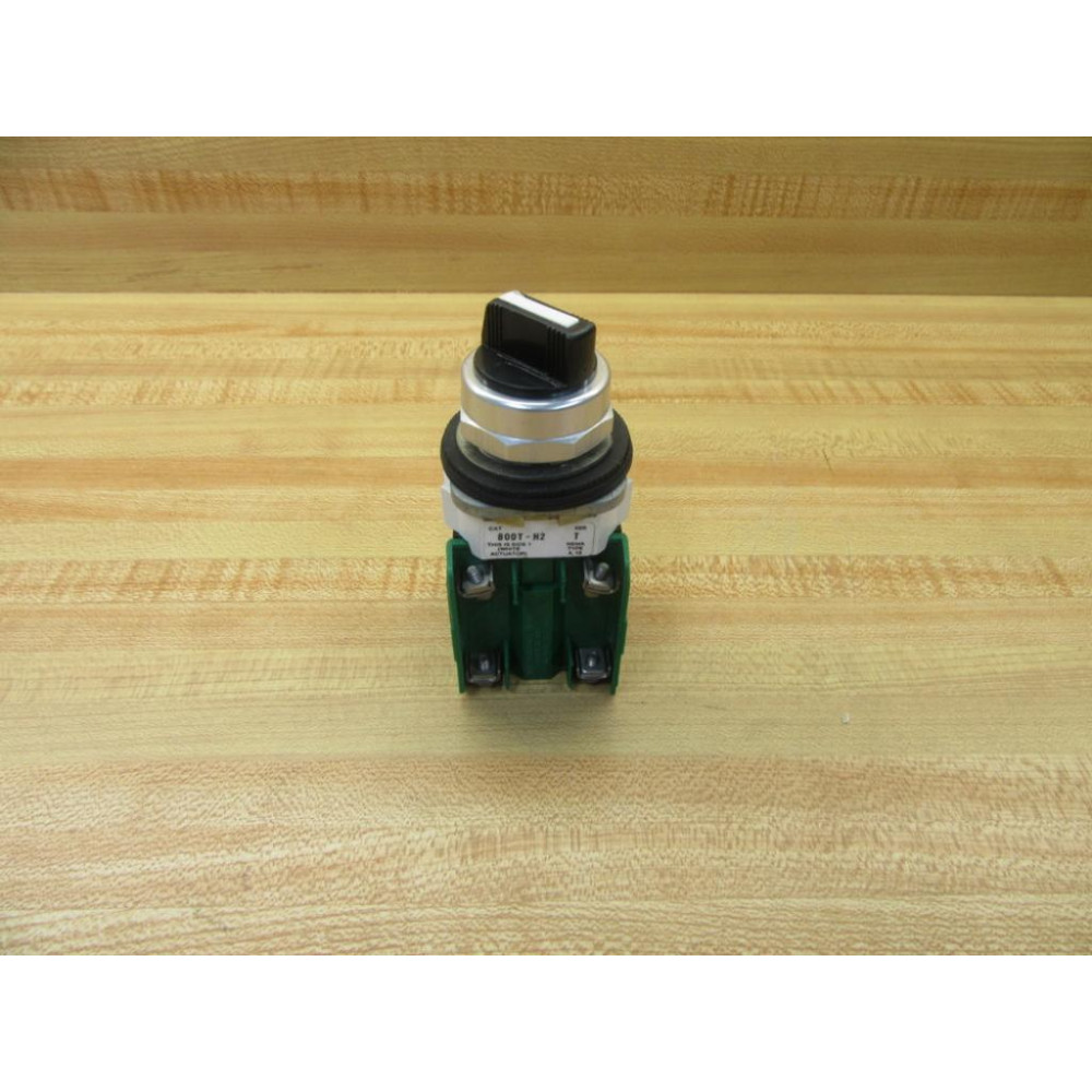 Allen Bradley 800T-H2 Selector Switch 800TH2 W800T-XAP - New No Box