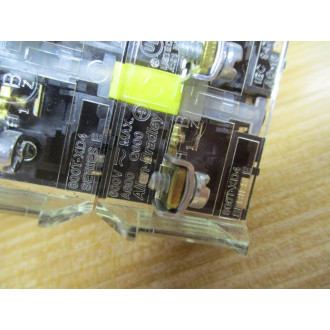 Allen Bradley 800T-FXQH24RA5 Push Button W(2) 800T-XD4 & 800T-Blank