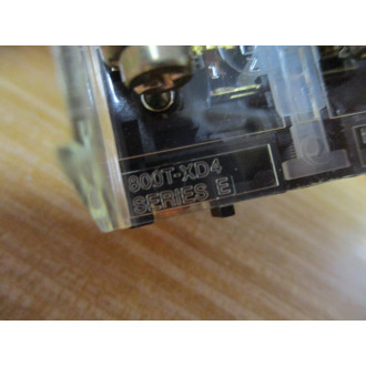 Allen Bradley 800T-FXD4 Pushbutton 800TFXD4 Red  W800T-XD4 - New No Box