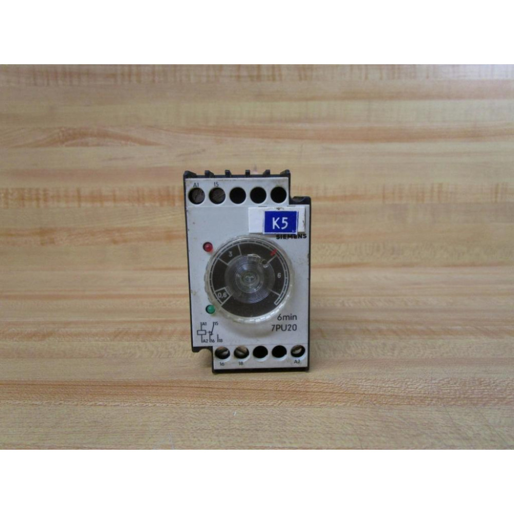 Siemens 7PU2040-3AJ30 Time Delay Relay 7PU20 6 Minute Delay - Used