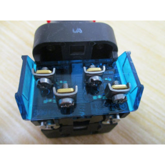 Allen Bradley 800H-FRXTQH2RAV Illuminated Push Button - New No Box