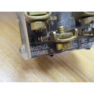 Allen Bradley 800T-FXR10 A PushPull Button 800T-FXR10A w800T-XA - New No Box