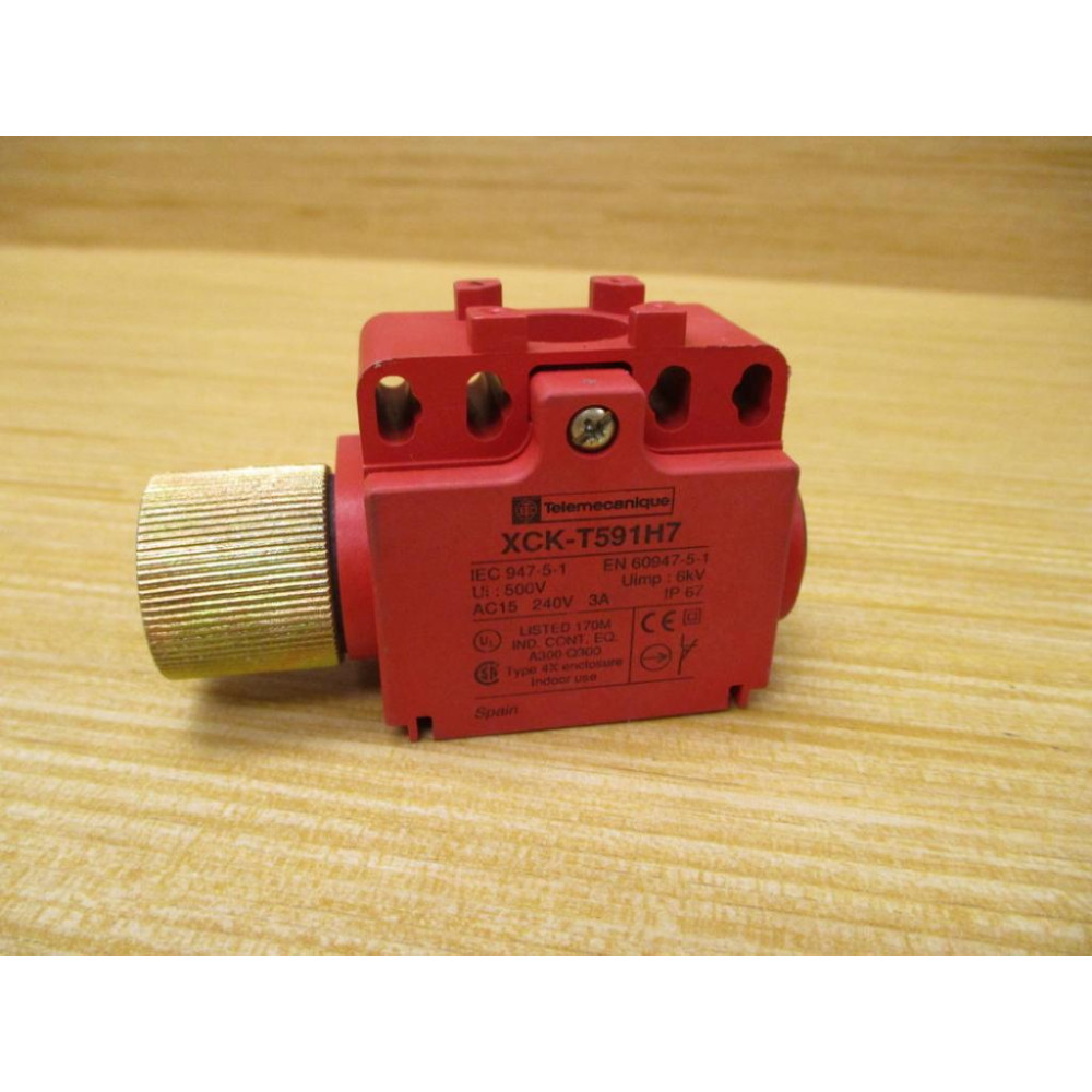 Telemecanique XCK-T591H7 Safety Limit Switch XCKT591H7 - New No Box
