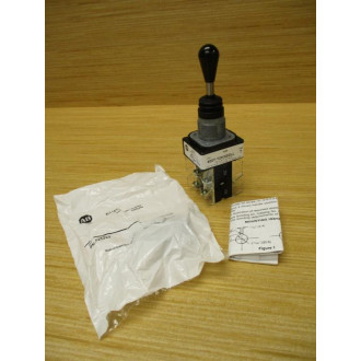Allen Bradley 800T-T2H3GGLL 2-Way Toggle 800TT2H3GGLL Series T - New No Box