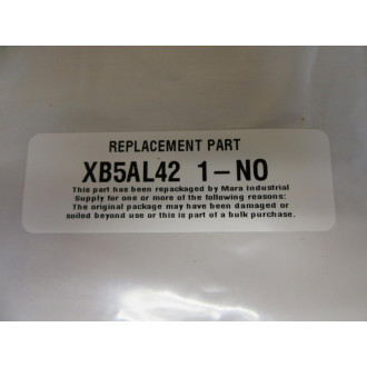 Schneider Telemecanique XB5AL42 Push Button Switch