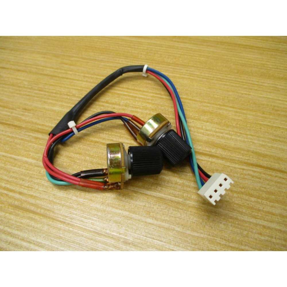 CTS 450-S0749 Potentiometer 450S0749 - Used