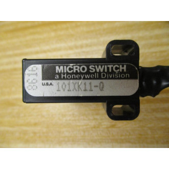 Honeywell 101XK11-Q Micro Switch Proximity 101XK11Q W Cable - Used