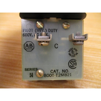 Allen Bradley 800T-T2MB21 Toggle Switch 800TT2MB21 Ser. N