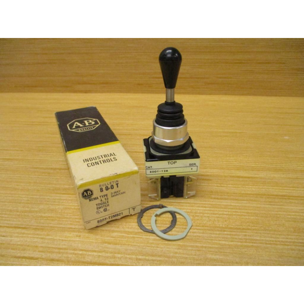 Allen Bradley 800T-T2MB21 Toggle Switch 800TT2MB21 Ser. T