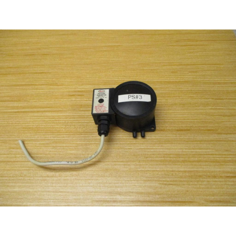 Dwyer 604A-1 Pressure Transmitter 604A1 30 PSIG - Used