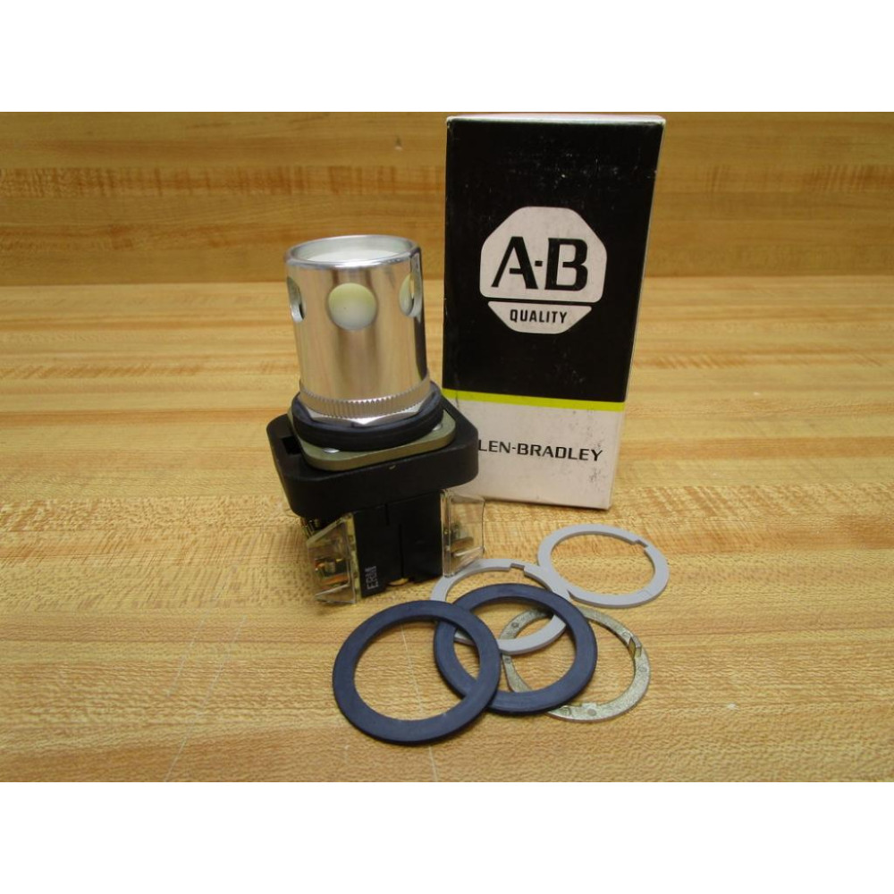 Allen Bradley 800T-QA12W Push Button W 800T-XA & 800T-Blank