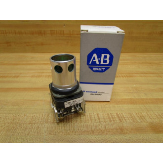Allen Bradley 800T-QA12G Push Button 800T-QA12 w800T-XA & 800T-Blank