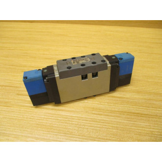 SMC VSS8-6-FG-D-3EZ-V1 Double Solenoid Valve VS8A50 VSS86FGD3EZV1 - Used