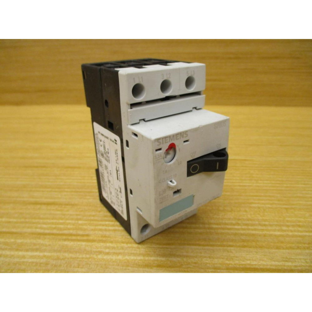 Siemens 3RV1011-1DA10 Sirius Motor Starter 3RV10111DA10 - Used
