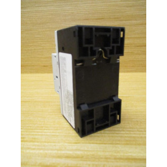 Siemens 3RV1011-1DA10 Sirius Motor Starter 3RV10111DA10 - Used