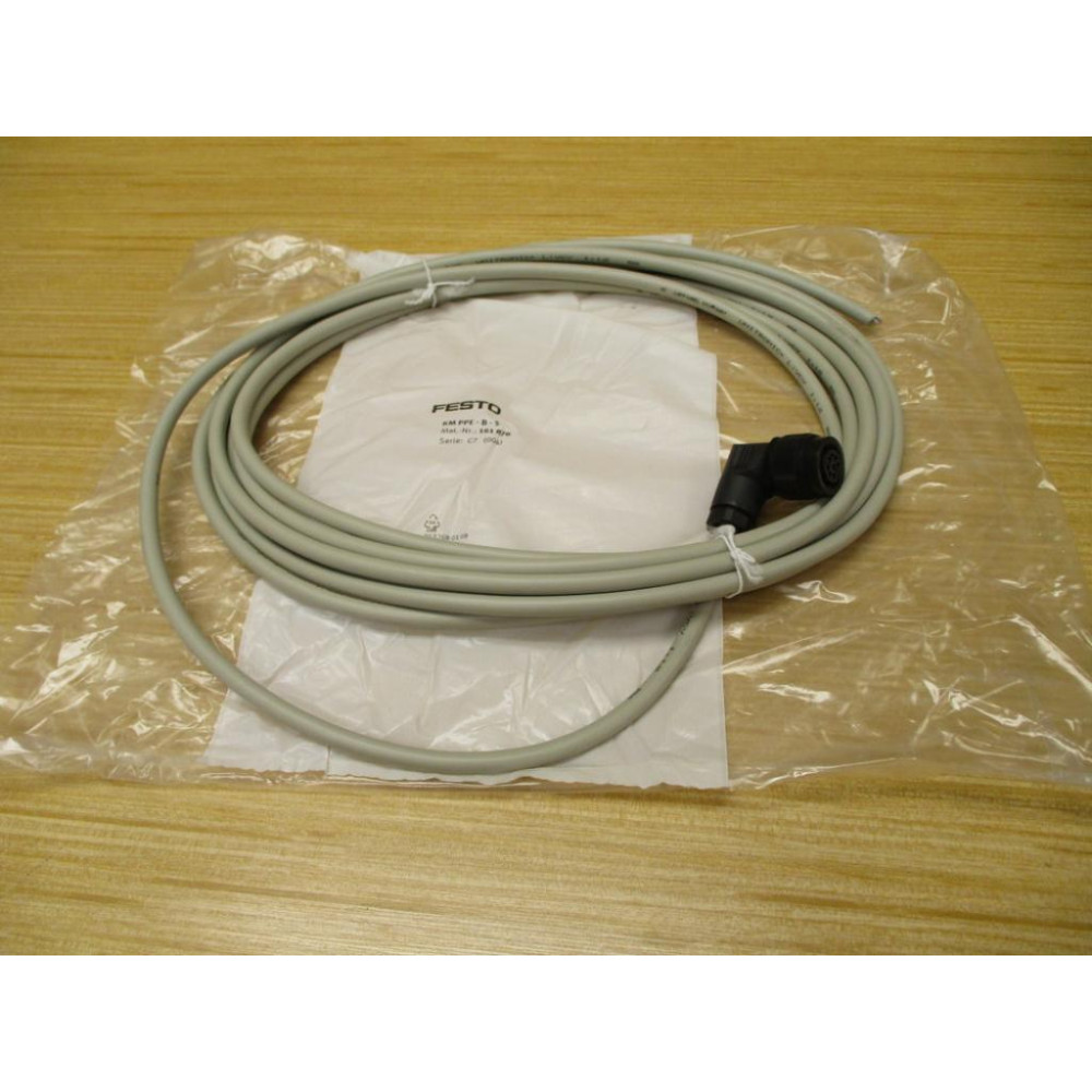 Festo KM PPE-B-5 Cable W Plug Socket 161878