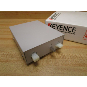 Keyence CV-R11 Stabilized Power Supply CVR11 WOut Cables