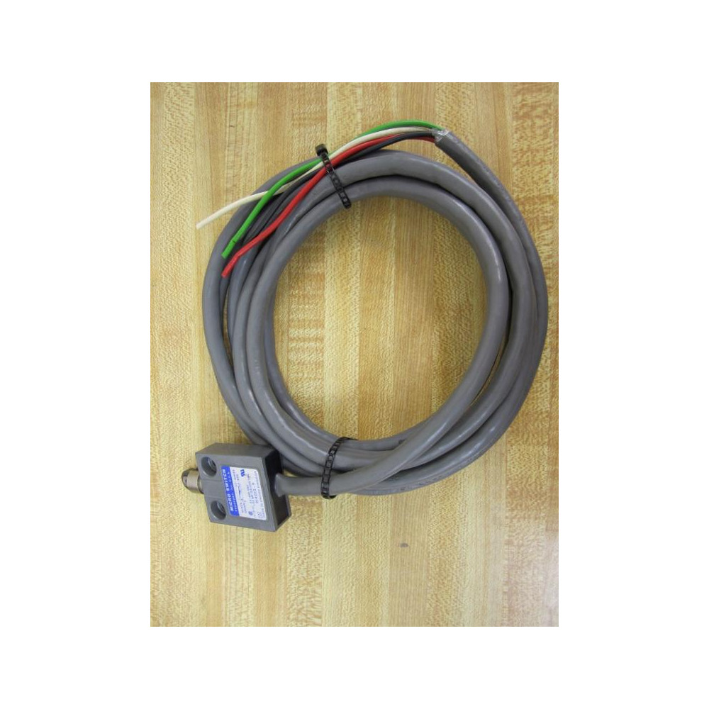 Honeywell 914CE2-9 Limit Switch 914CE29 - Used