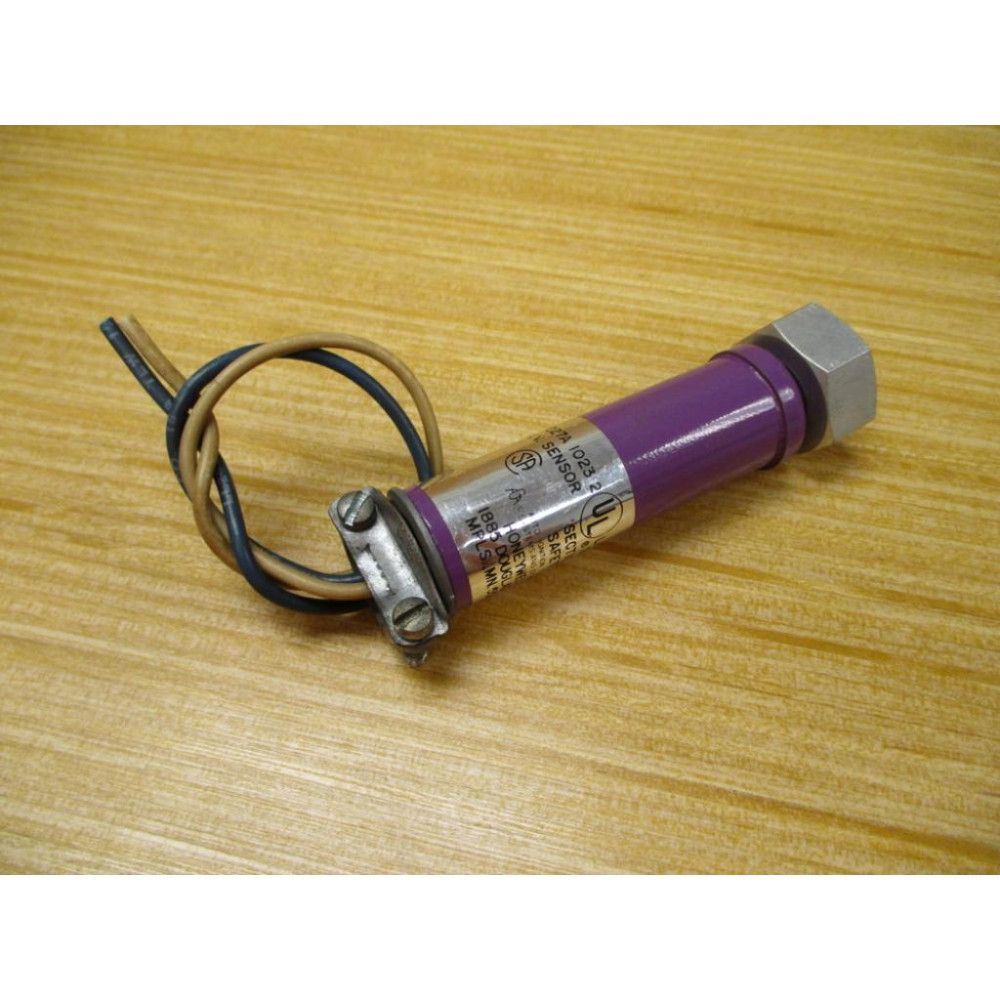 Honeywell C7027A-1023 U.V. Sensor 11122 - Used Honeywell C7027A-1023 U.V. Sensor 11122 - Used