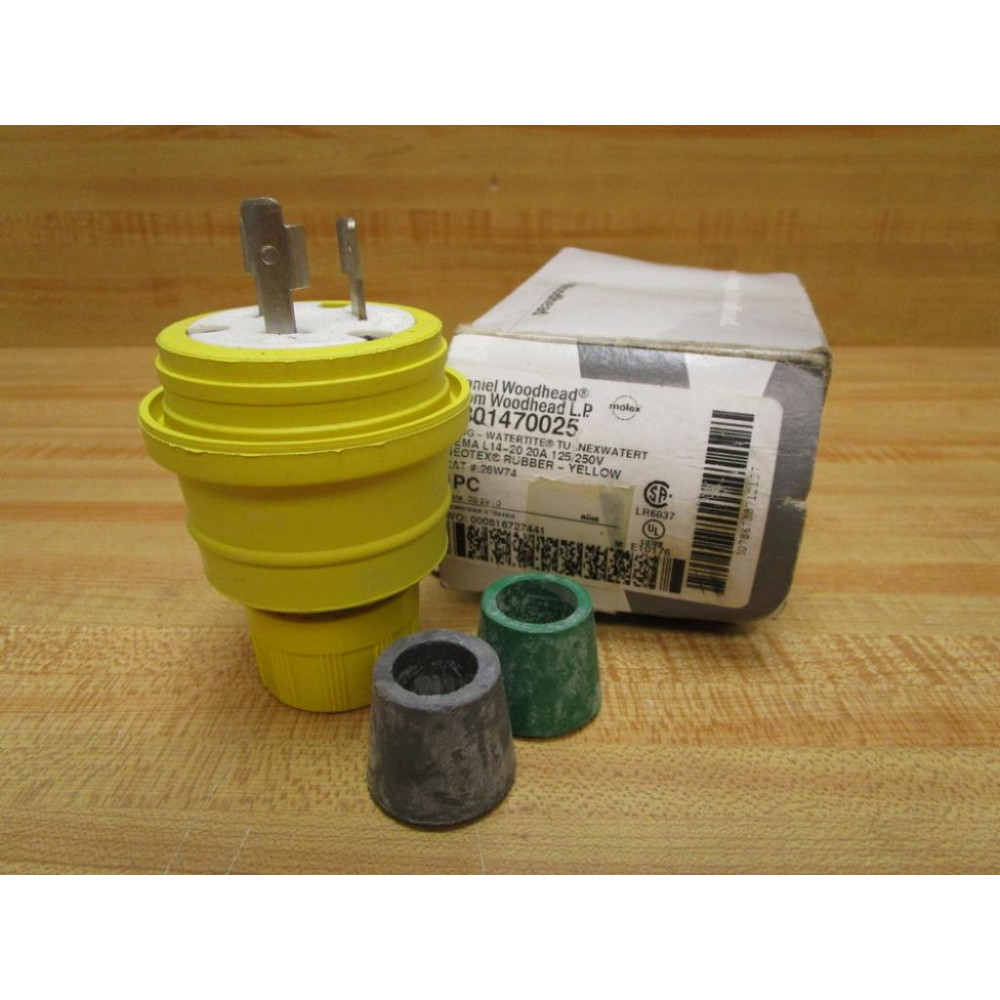 Daniel Woodhead 26W74 Receptacle Plug 1301470025