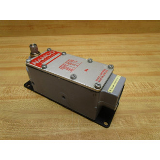 Namco EA 700-80100 Limit Switch 700-80100 - Used