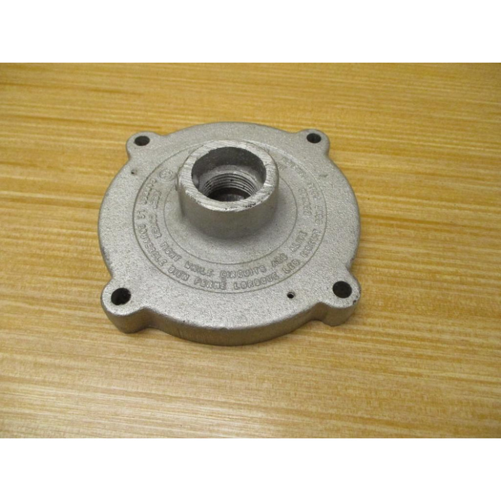 Crouse Hinds CPS022 Condulet CPS  Hub Cover - New No Box