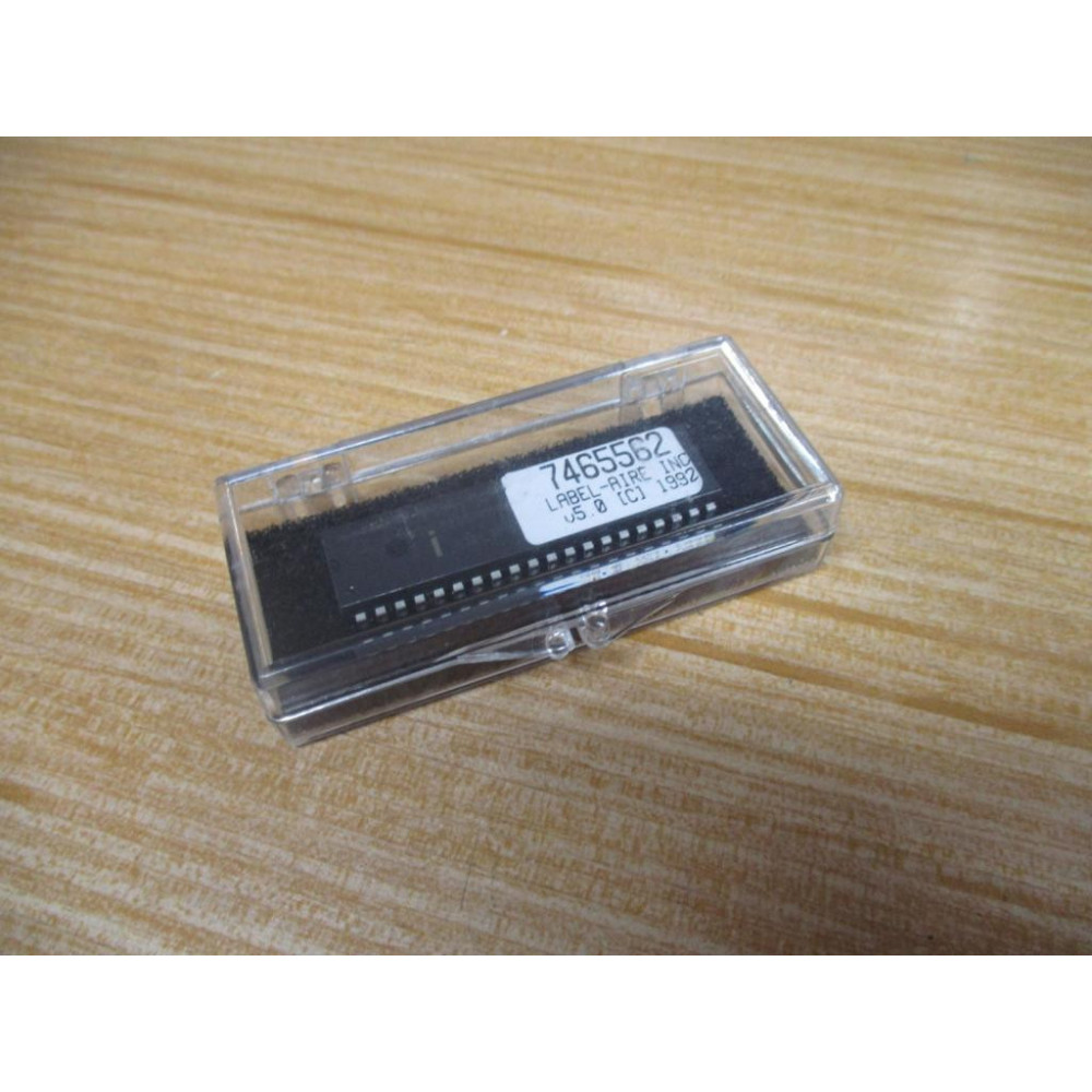Intel P87C521 Chip L2067A05F 7465562
