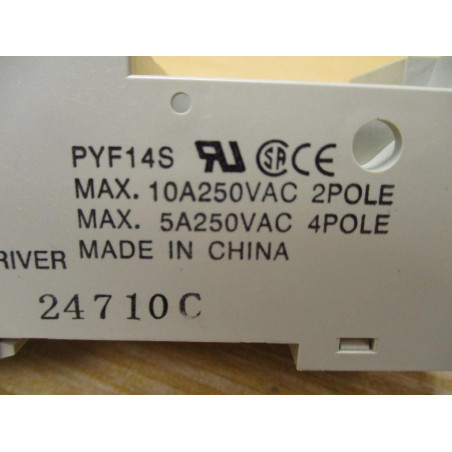 Pyf Box Omron PYF14S Relay Socket - New No Box