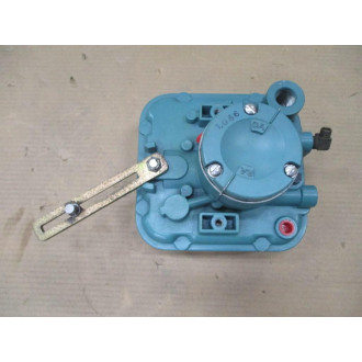 Honeywell 870020-012-11-00 Electro-Pneumatic Pressure Control 8700200121100 - Used