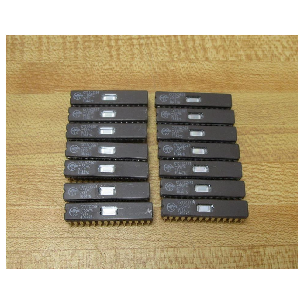 Cypress CY27C256T-55WC Integrated Circuit 9712 (Pack of 14)