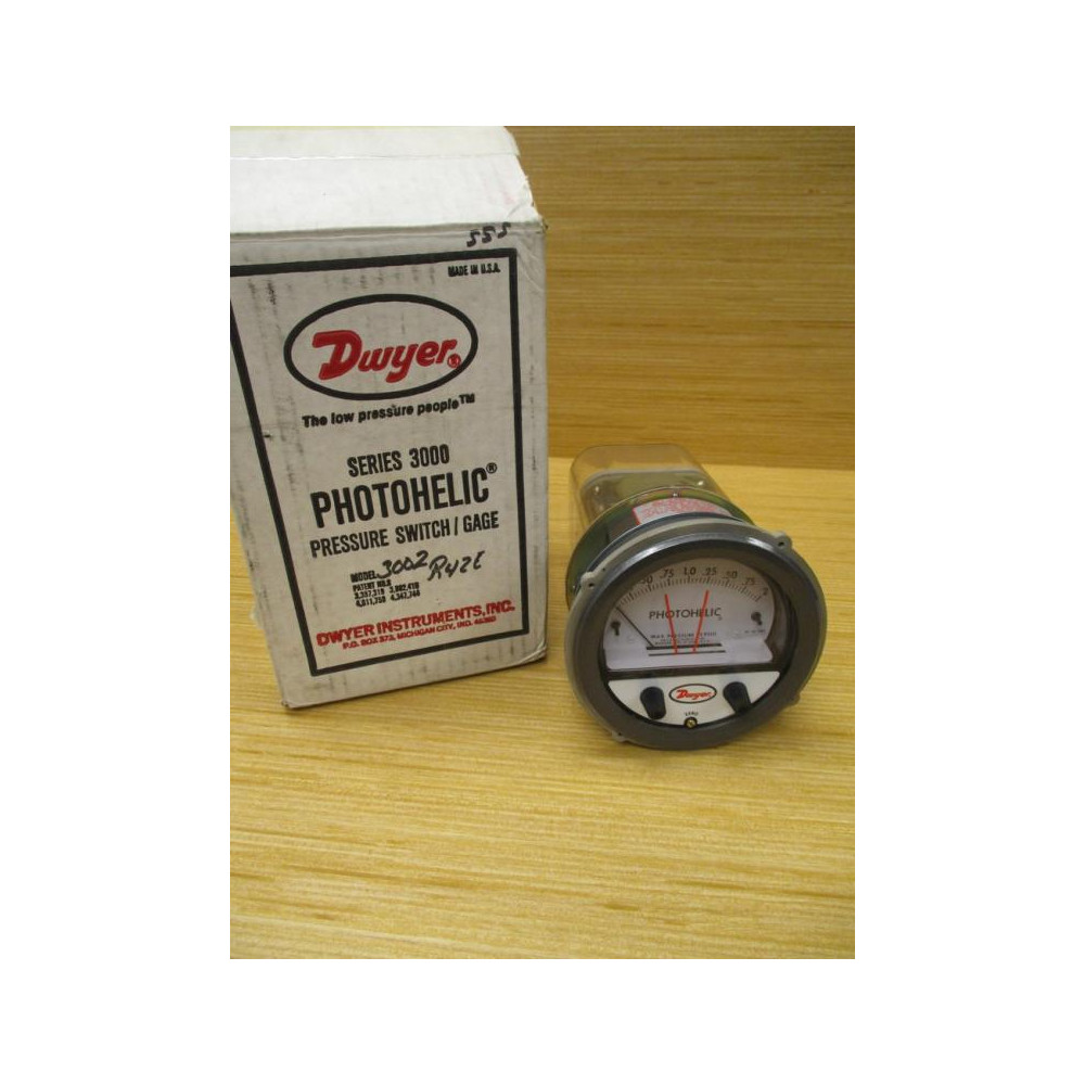 Dwyer 3002 Pressure SwitchGage 3002 RYZE