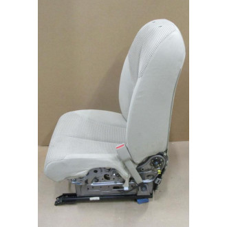 Nissan 87601-ZW81B Cushion W Adjuster 87601ZW81B