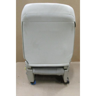 Nissan 87601-ZW81B Cushion W Adjuster 87601ZW81B