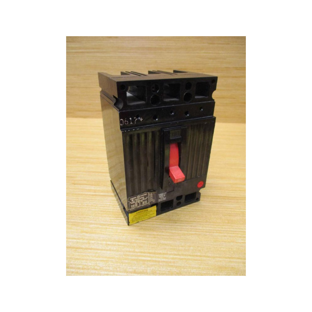 General Electric THED136030 Circuit Breaker 30A - Used