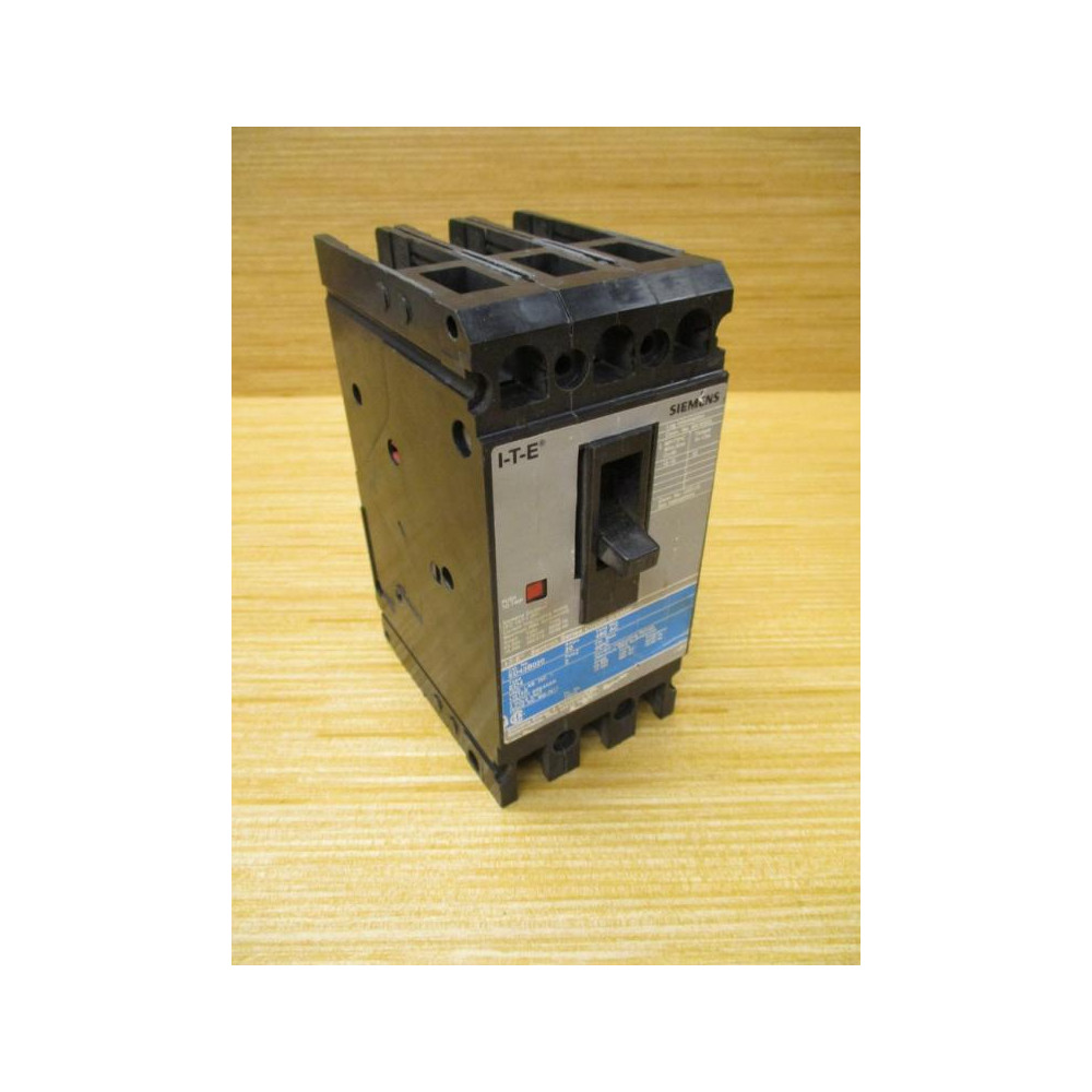 Siemens ITE ED43B020 20A Circuit Breaker - Used