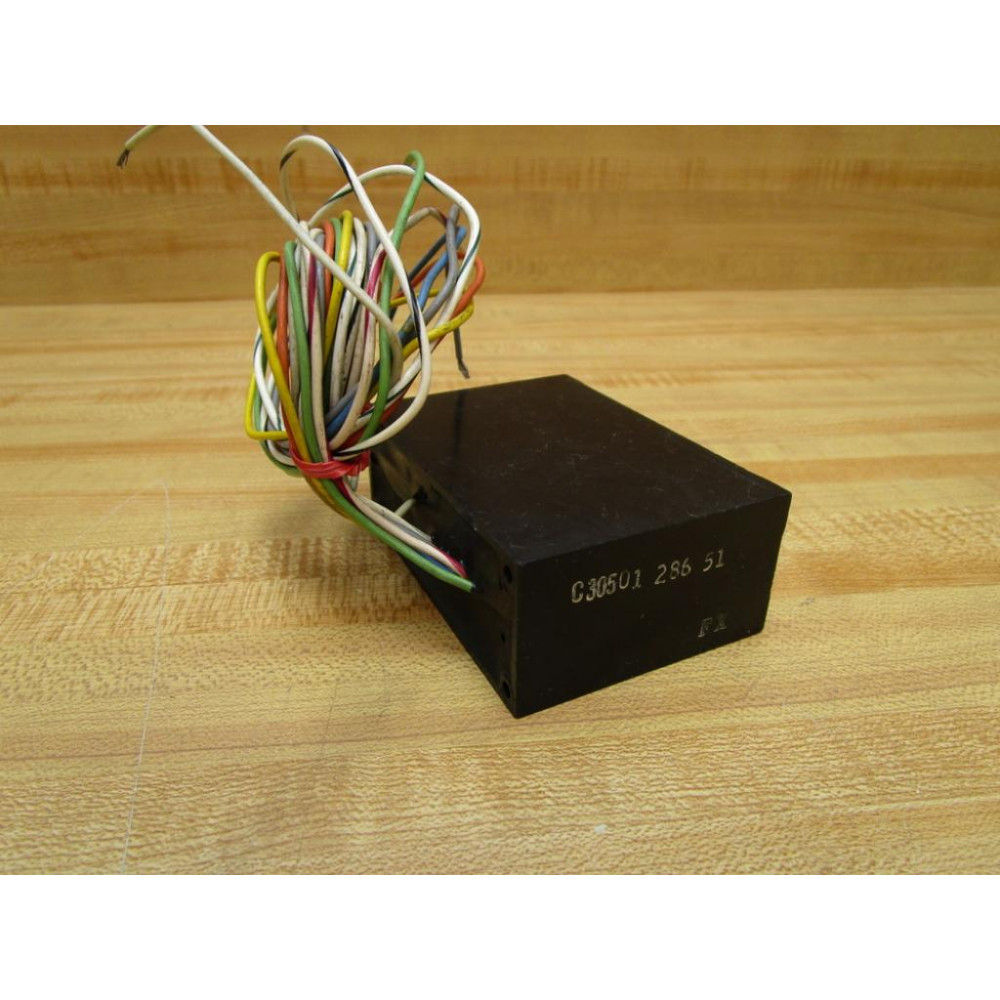 C30501 286 51 Surge Suppressor C3050128651 - Used