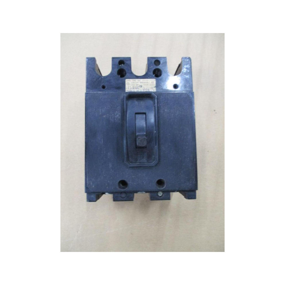 ITE EE3-B100 100A Circuit Breaker EE3B100 Cracked - Used