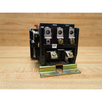 Joslyn Clark HP25U03 Magnetic Starter - Used