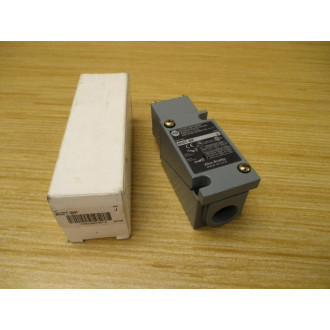 Allen Bradley 802T-BP Limit Switch 802THP Ser.J