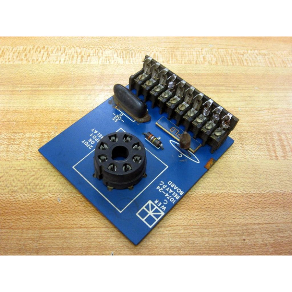 EmersonWer Industrial 1074-24 Relay PC Board 107424 WWire Holders - Used