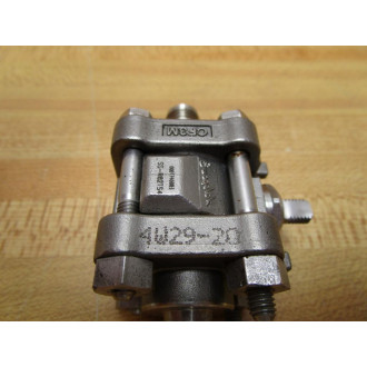 Swagelok SS-R62TS4 Ball Valve SS-R62TS4 WOut Handle - Used