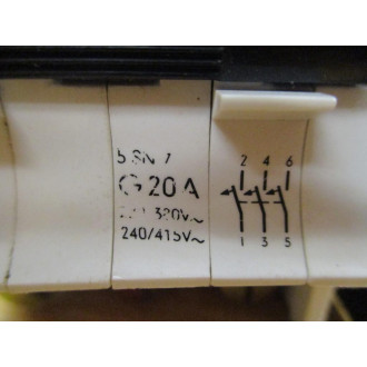 Siemens 5SN7 G20A 20 AMP Circuit Breaker 5SN7G20A - Used