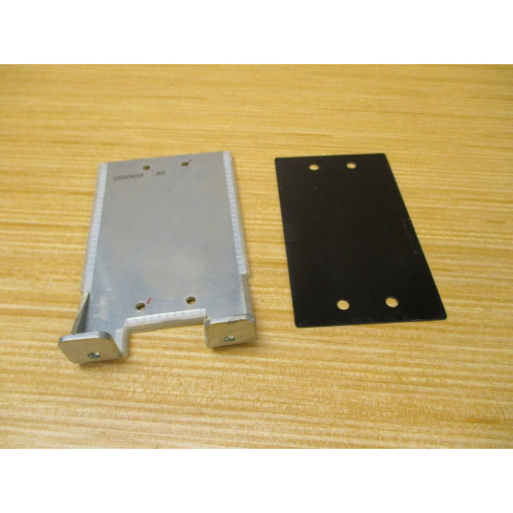 0590858 A0 Mounting Bracket 0590858 - Used