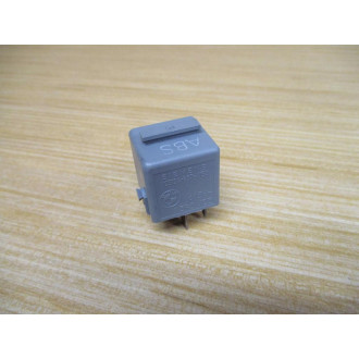 Siemens V23134-B57-X152 BMW ABS Relay 61.36-1393403 - Used