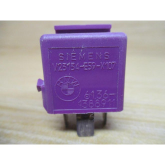Siemens V23134-E59-X107 BMW Relay 61.36-1388911 - Used
