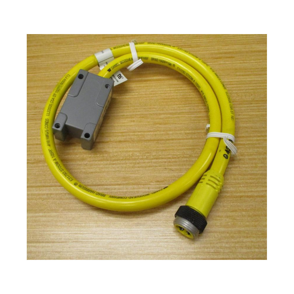 Cutler Hammer Eaton E51RCPT5 Photoelectric Sensor - New No Box