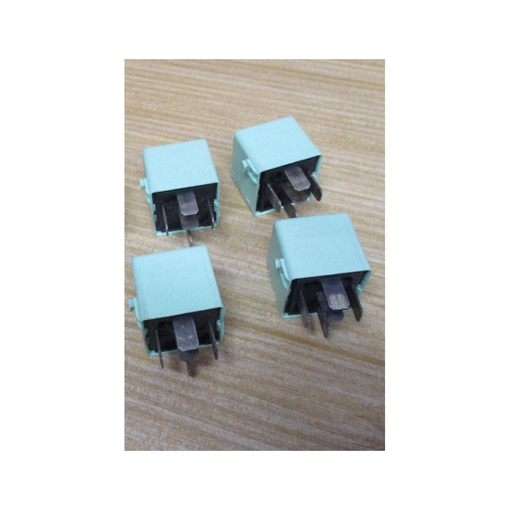 Siemens V23134-K59-X312 Tyco Relay BMW 61.36-8373700 (Pack of 4) - Used
